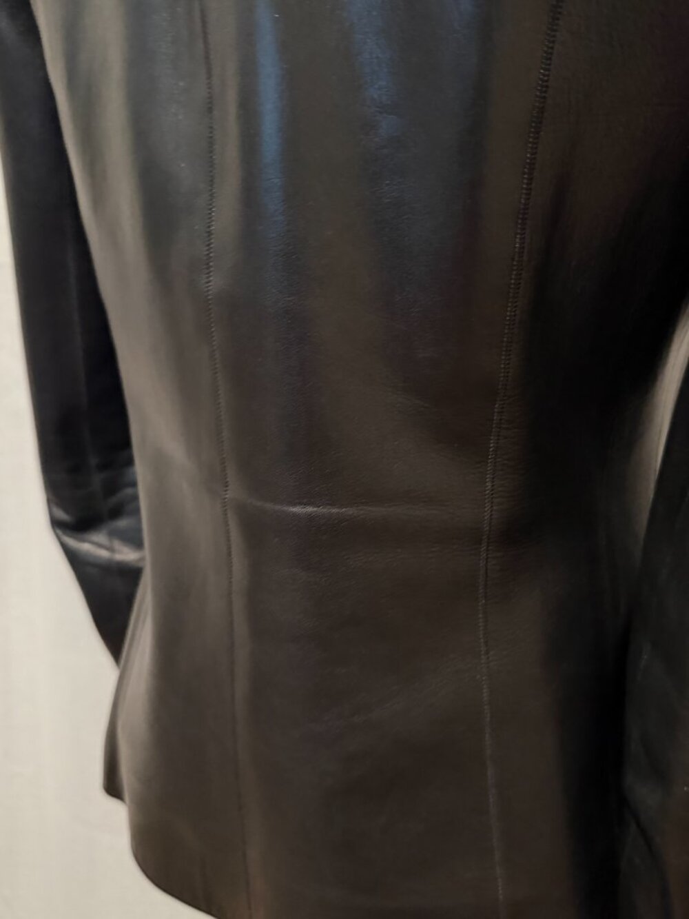 Cole Haan Black 100% Lambskin Leather Jacket Size 2 - Picture 4 of 12